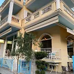 Royal's * Loutra Edipsou (Evia)